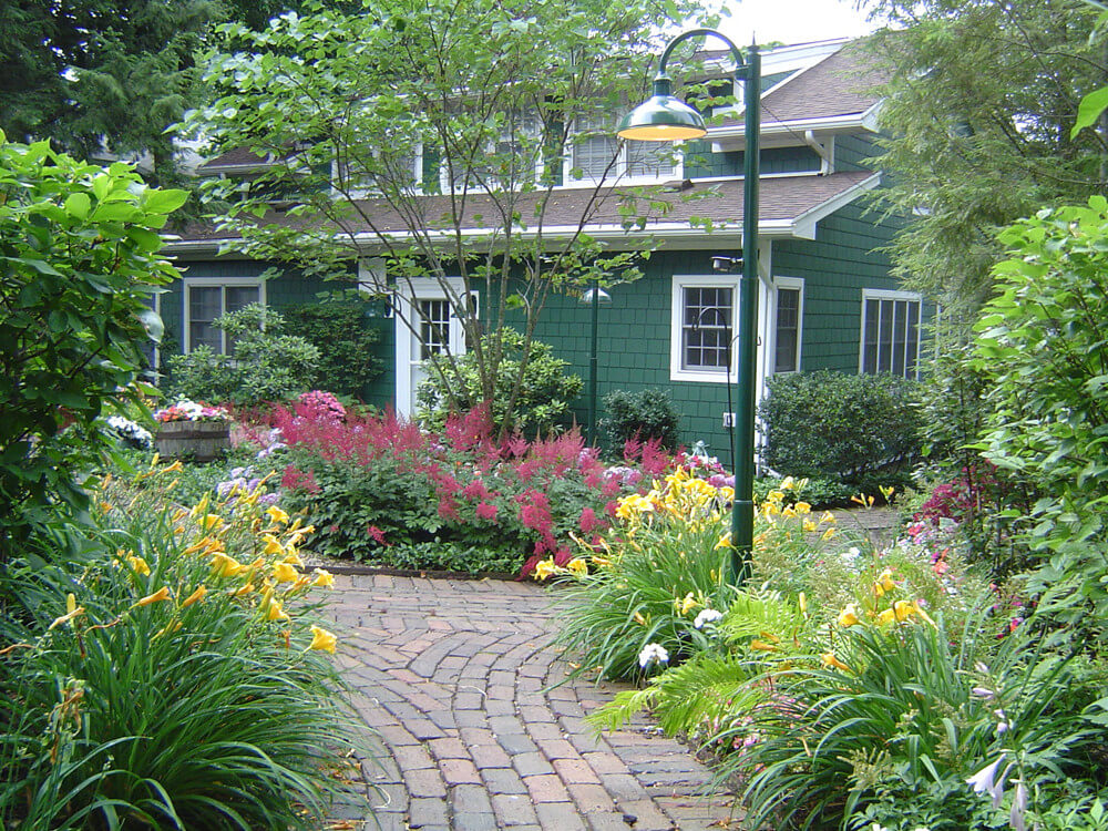 Foegley_Landscaping_Ornamental_and_Formal_Gardens2